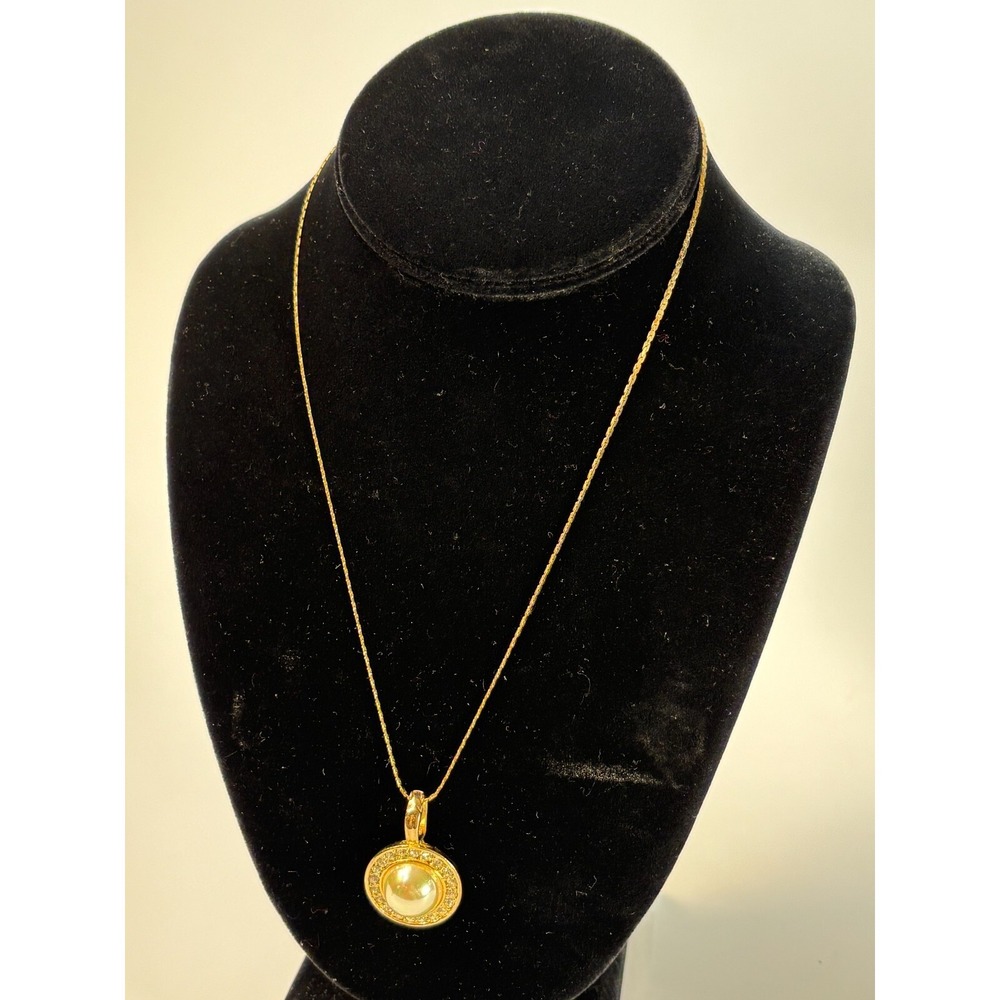 Vintage Pendant‎ Necklace Gold Tone Signed Roman With Pearl and Rhinestone